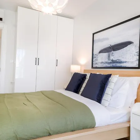 Sleek Flat 5 Min To Marina