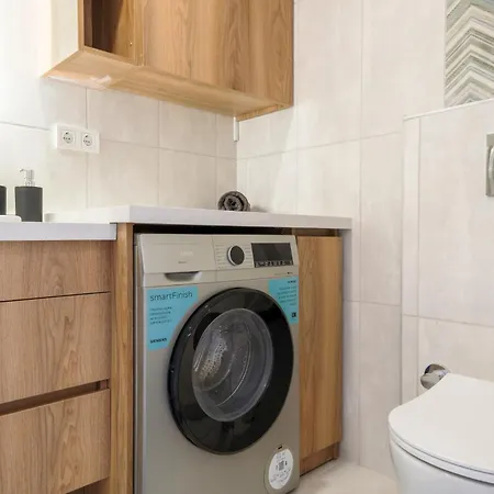 Sleek Flat 5 Min To Marina Apartmán Çeşme