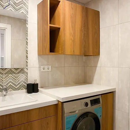 Sleek Flat 5 Min To Marina Apartmán *