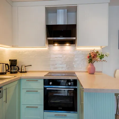 Apartment Sleek Flat 5 Min To Marina *